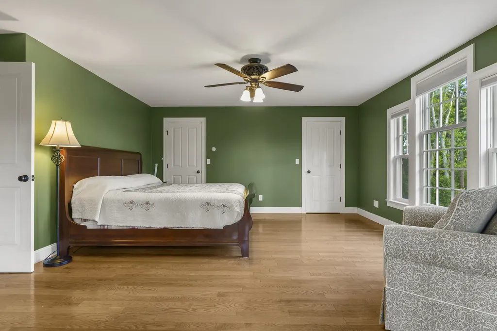 79 Fort Road Edgecomb ME 04556