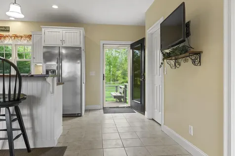 79 Fort Road Edgecomb ME 04556