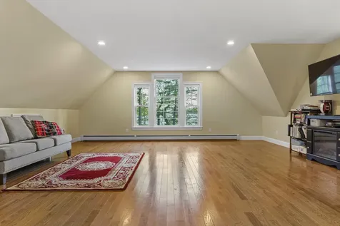 79 Fort Road Edgecomb ME 04556