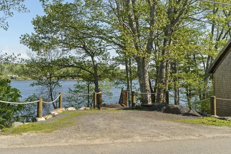 79 Fort Road Edgecomb ME 04556