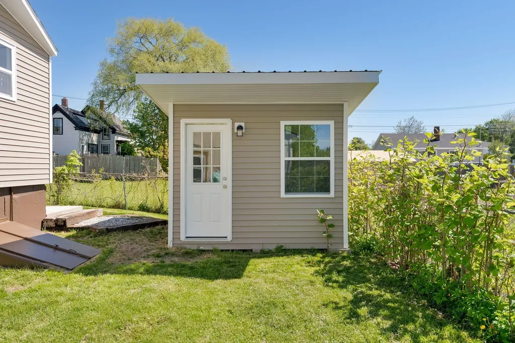 31 Spruce Street Rockland ME 04841