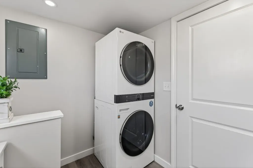 31 Spruce Street Rockland ME 04841
