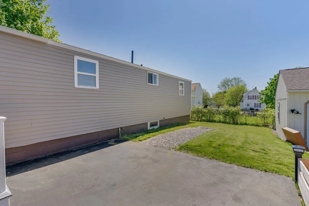 31 Spruce Street Rockland ME 04841