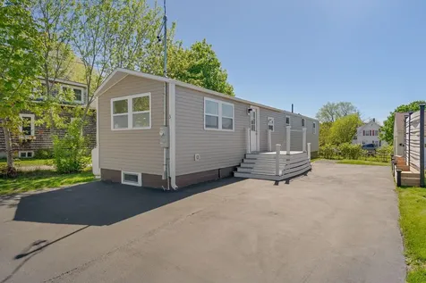 31 Spruce Street Rockland ME 04841