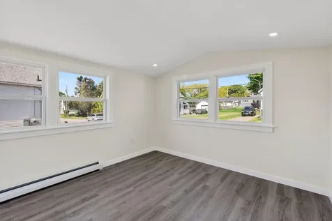 31 Spruce Street Rockland ME 04841