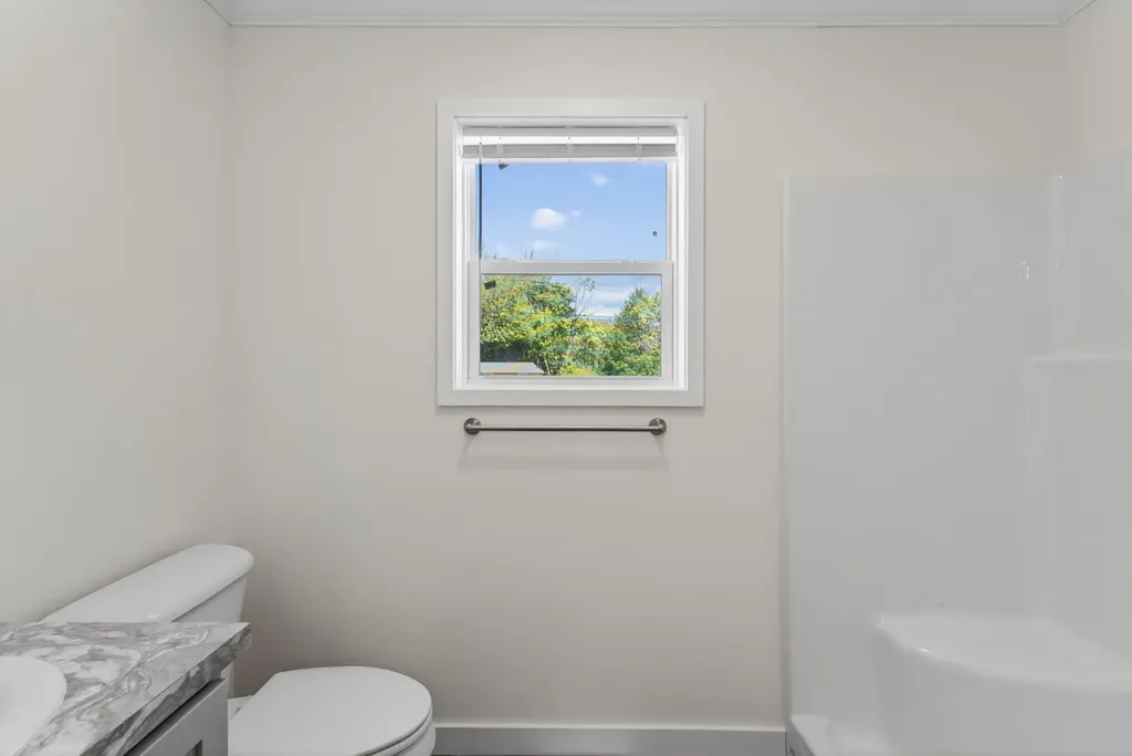 295 Old County Road Rockland ME 04841