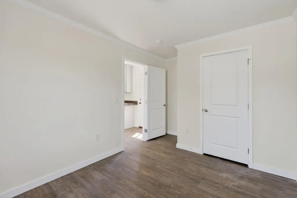 295 Old County Road Rockland ME 04841
