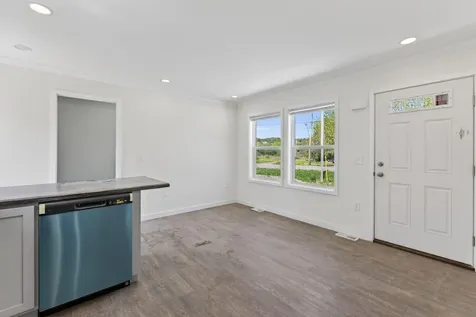 295 Old County Road Rockland ME 04841