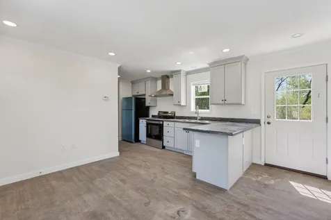 295 Old County Road Rockland ME 04841