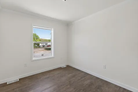 295 Old County Road Rockland ME 04841