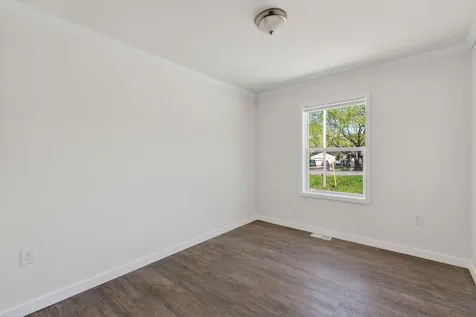 295 Old County Road Rockland ME 04841