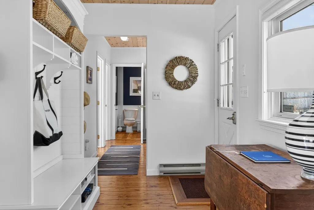76 West Street Boothbay Harbor ME 04538