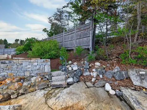 76 West Street Boothbay Harbor ME 04538