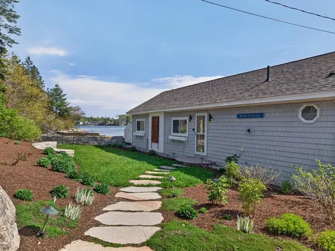 76 West Street Boothbay Harbor ME 04538