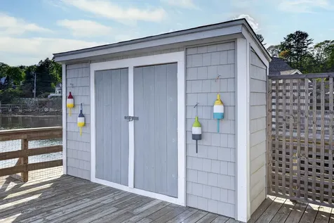 76 West Street Boothbay Harbor ME 04538
