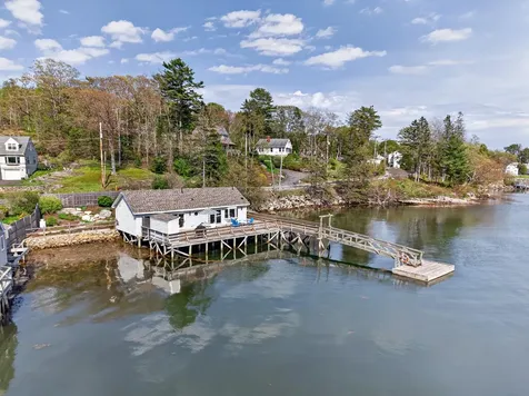 76 West Street Boothbay Harbor ME 04538