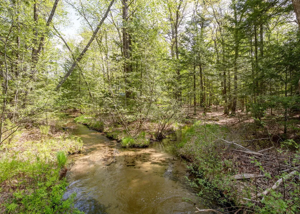 7 Cluff Lane Bridgton ME 04009