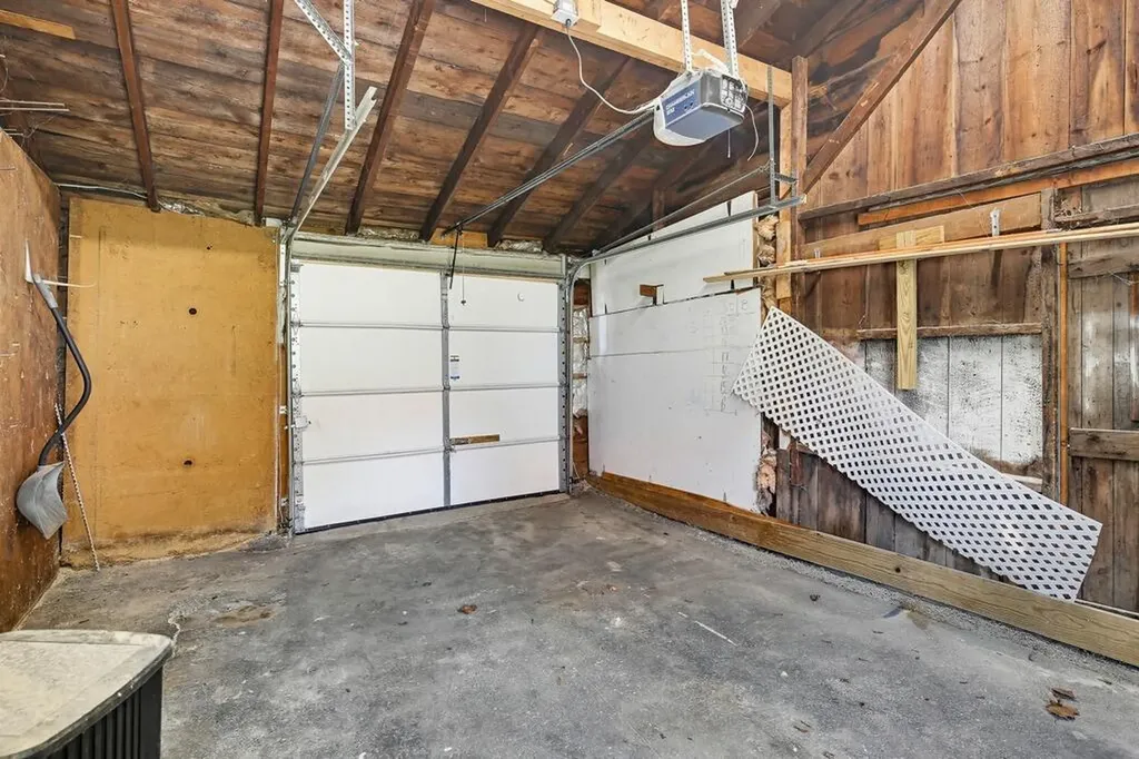 15 Goodwin Street Sanford ME 04083