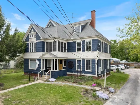 7 Porter Street Paris ME 04281