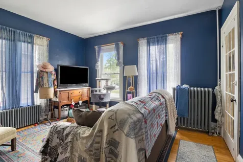 7 Porter Street Paris ME 04281