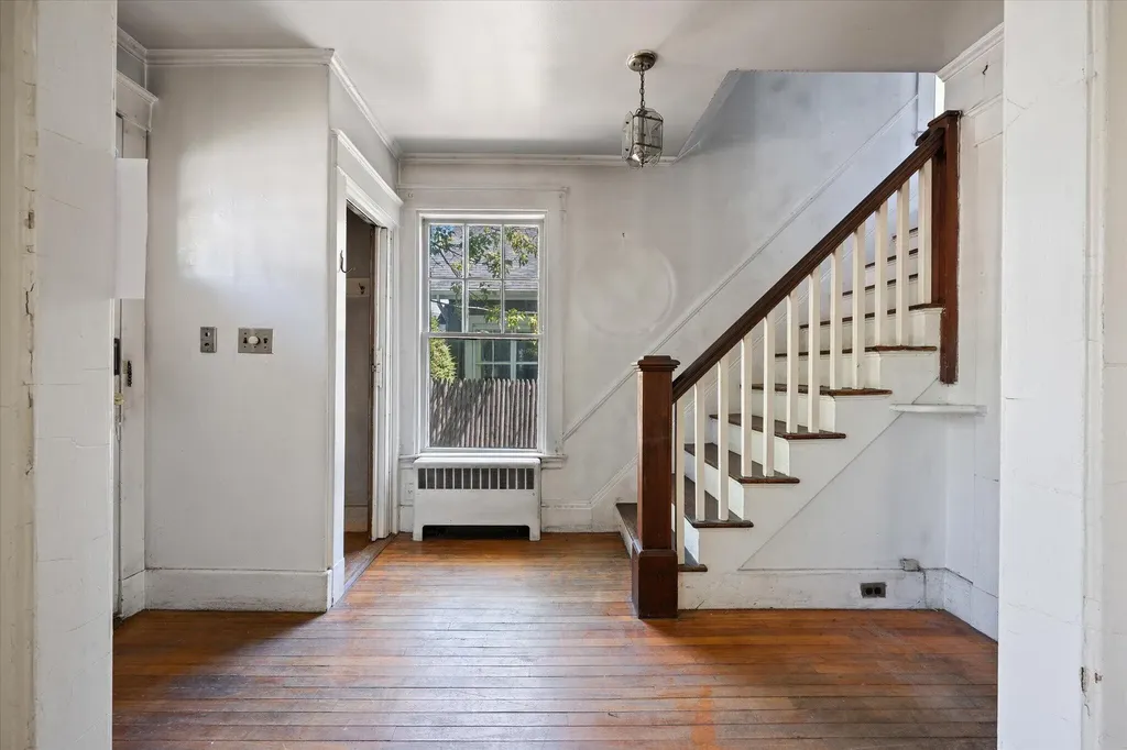 28 William Street Bangor ME 04401