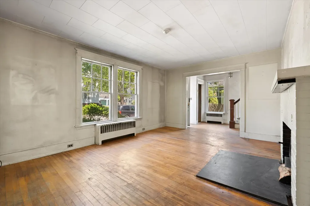 28 William Street Bangor ME 04401