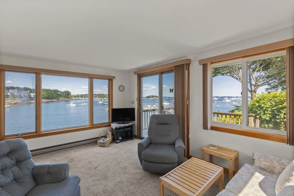 6 Bay Road Camden ME 04843