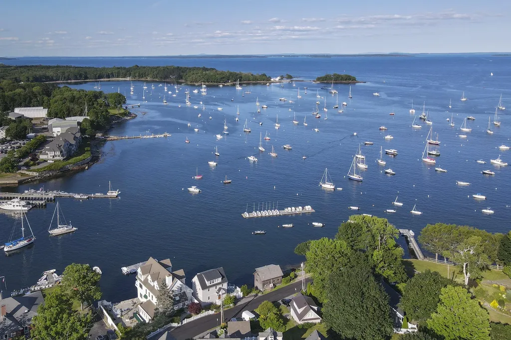 6 Bay Road Camden ME 04843