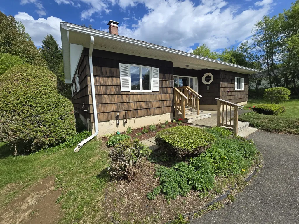 13 Garrison Road Houlton ME 04730