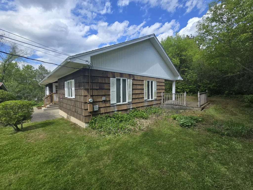 13 Garrison Road Houlton ME 04730