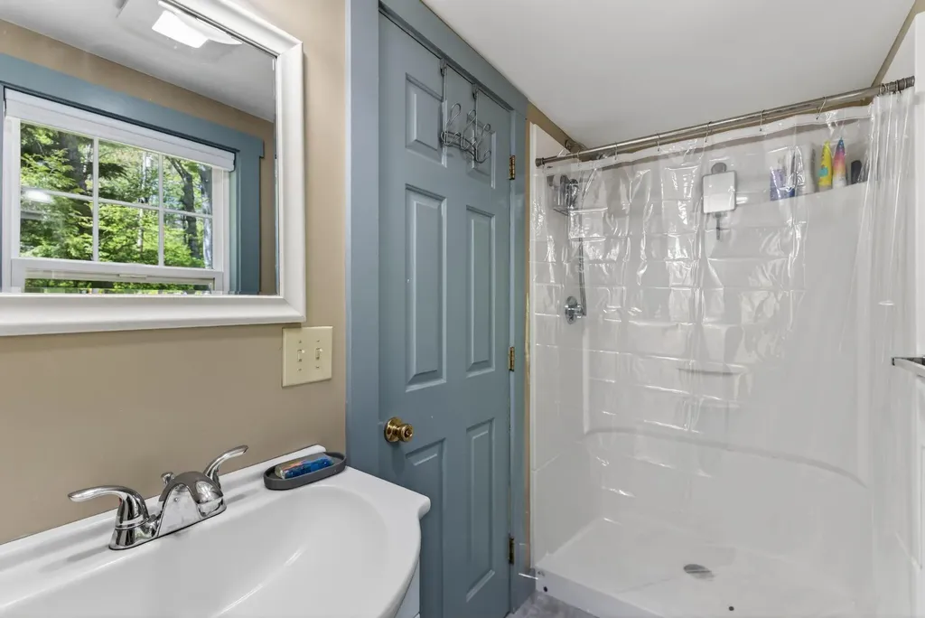 406 Linda Lane Warren ME 04864