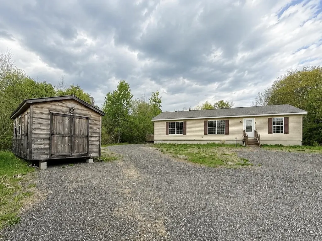 28 Furbush Road Sabattus ME 04280