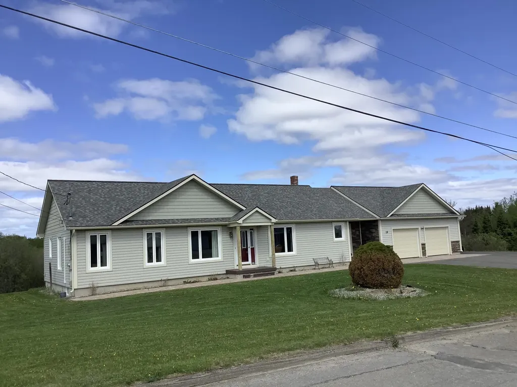 19 Harrison Avenue Fort Fairfield ME 04742