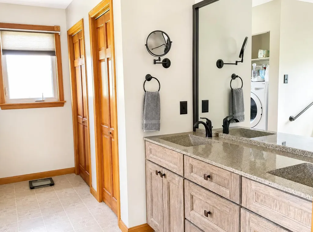 19 Harrison Avenue Fort Fairfield ME 04742