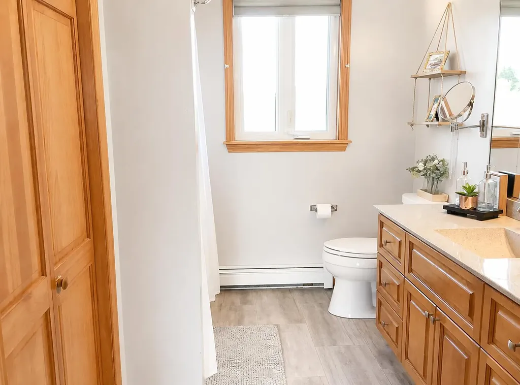 19 Harrison Avenue Fort Fairfield ME 04742