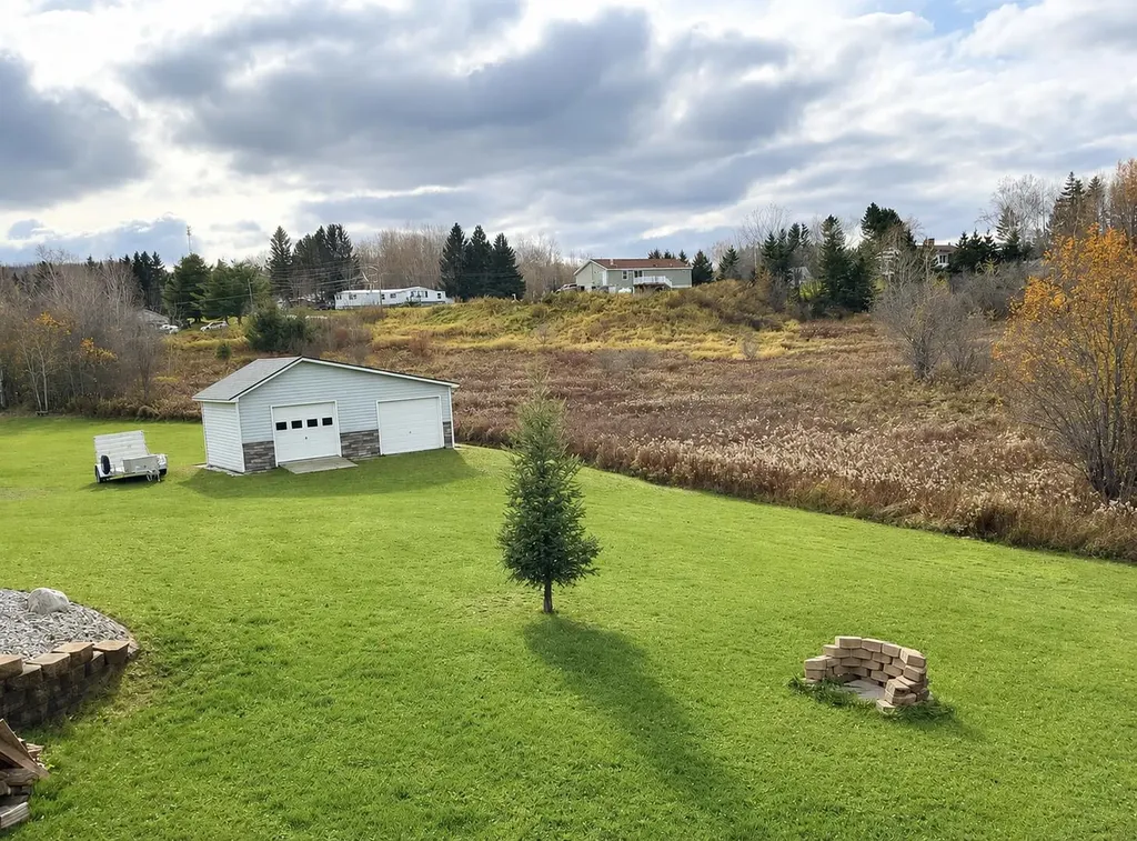 19 Harrison Avenue Fort Fairfield ME 04742
