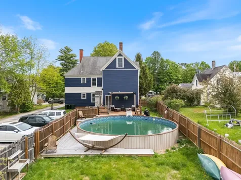 7 Porter Street Paris ME 04281