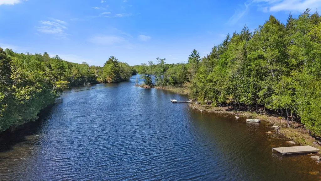 32 Pond Road Saint Albans ME 04971