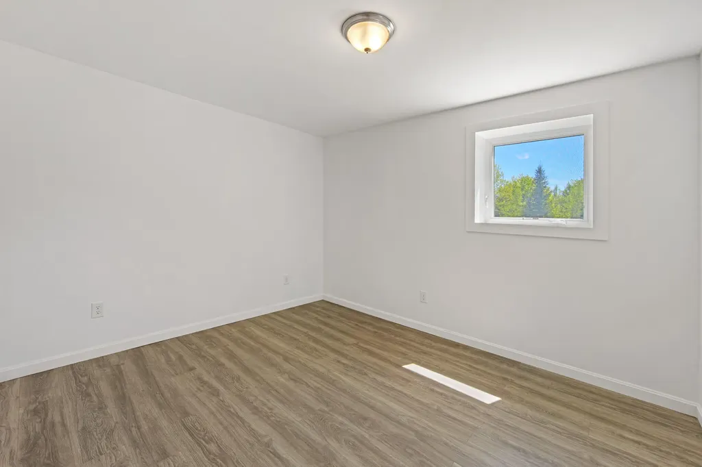 32 Pond Road Saint Albans ME 04971