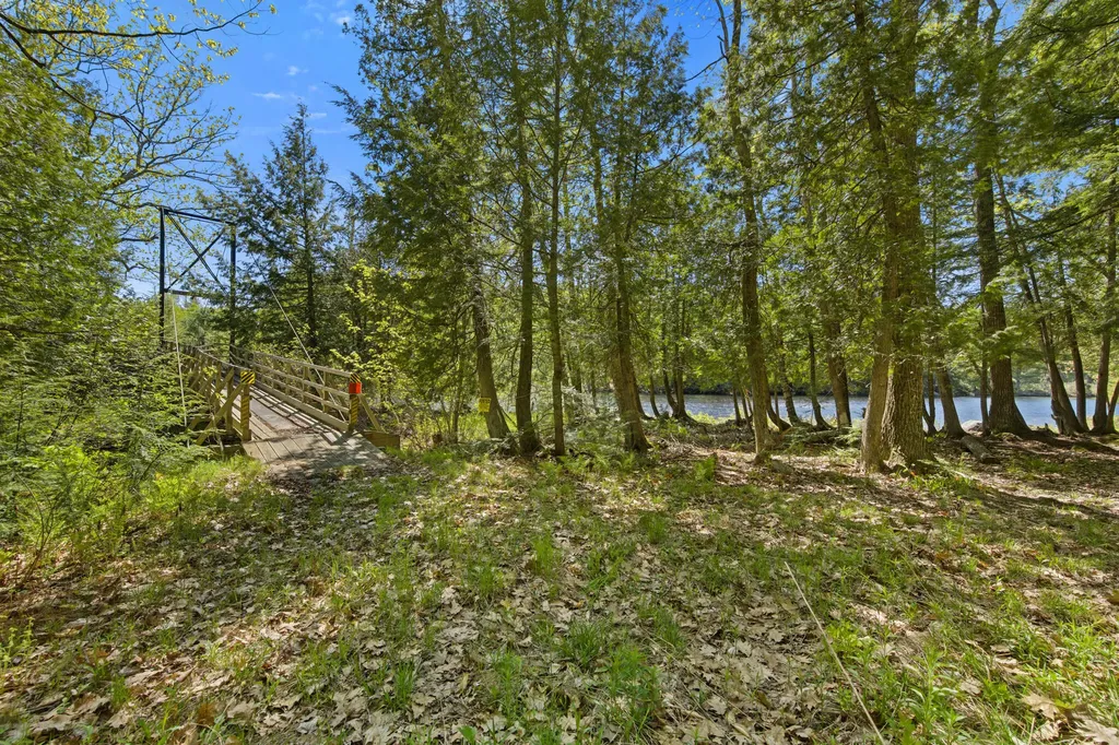 32 Pond Road Saint Albans ME 04971