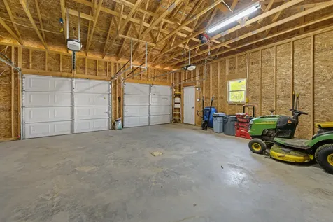 32 Pond Road Saint Albans ME 04971