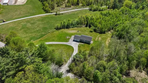 32 Pond Road Saint Albans ME 04971
