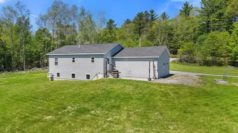32 Pond Road Saint Albans ME 04971