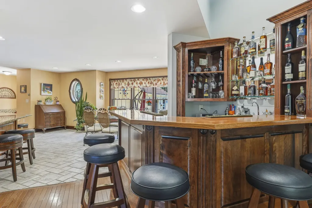 4 Cottagewood Lane Kennebunk ME 04043