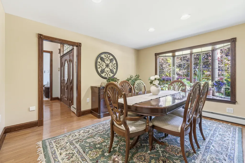 4 Cottagewood Lane Kennebunk ME 04043