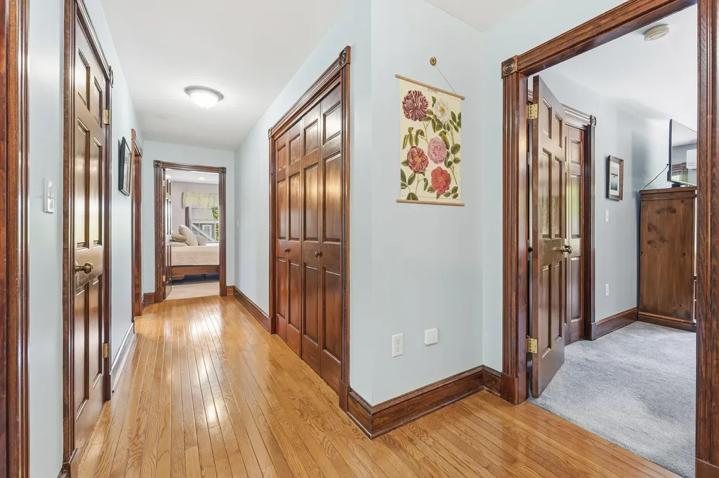 4 Cottagewood Lane Kennebunk ME 04043