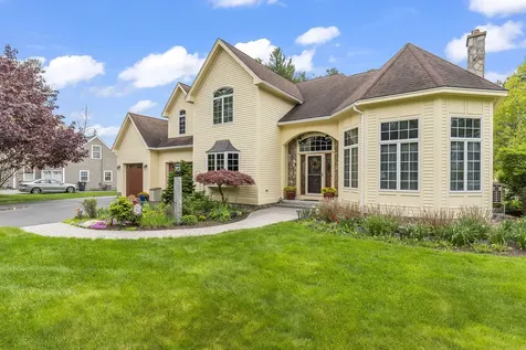 4 Cottagewood Lane Kennebunk ME 04043