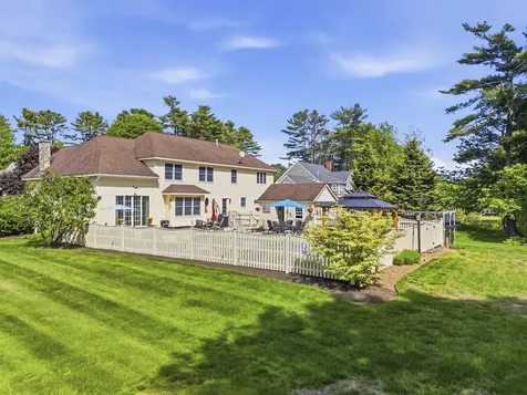 4 Cottagewood Lane Kennebunk ME 04043