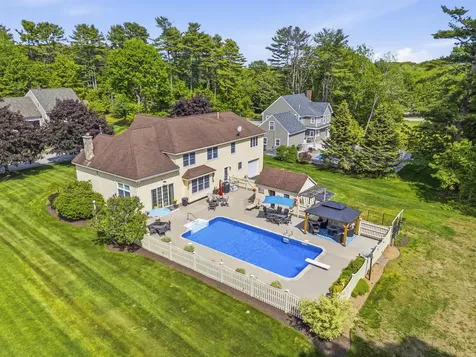 4 Cottagewood Lane Kennebunk ME 04043