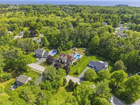 4 Cottagewood Lane Kennebunk ME 04043